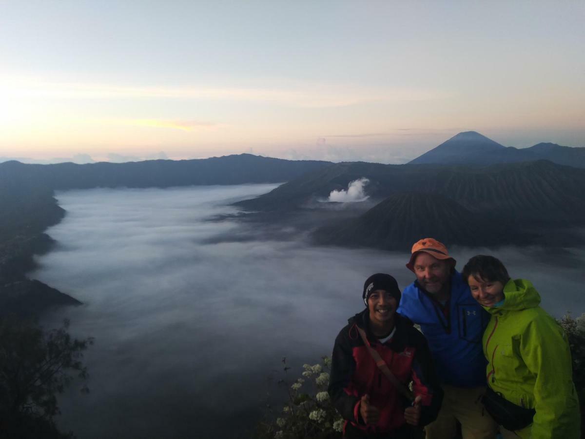 R3 Brawijaya Homestay Баньюванги Экстерьер фото
